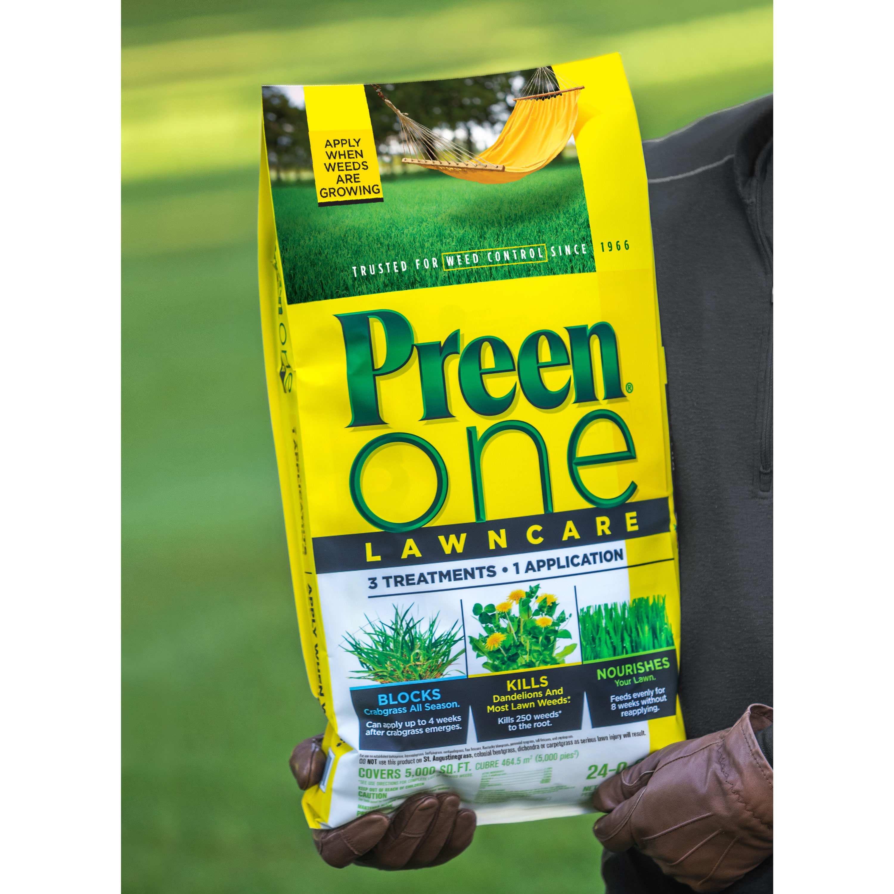 Preen One Lawncare 3-in-1 weed & feed